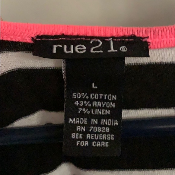 Top - Picture 3 of 3